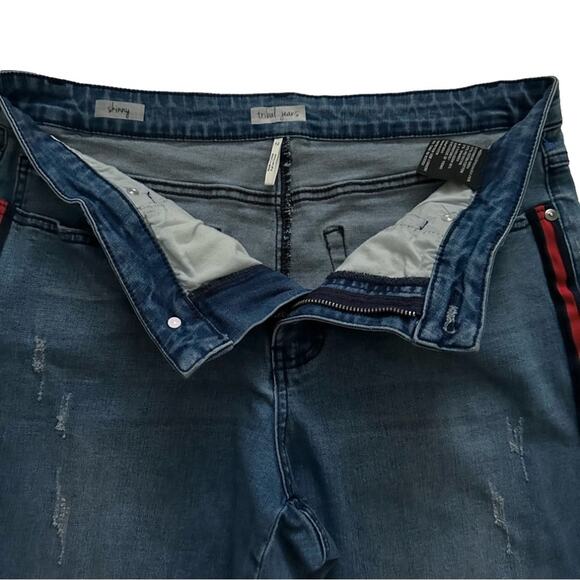 Tribal Jeans Distressed Stretch Raw Hem Side Red Stripe Ankle Jeans Size 12 - Picture 4 of 13